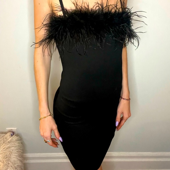 HONEY LITTLE BLACK FUR TRIM DRESS - Picture 9 of 13